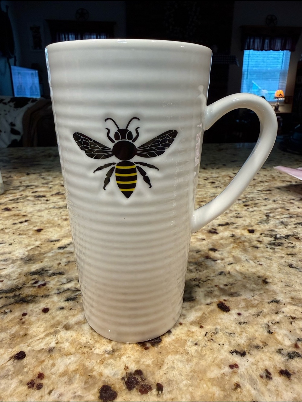 Source Unknown White Ceramic Mug with Black and Yellow Bee